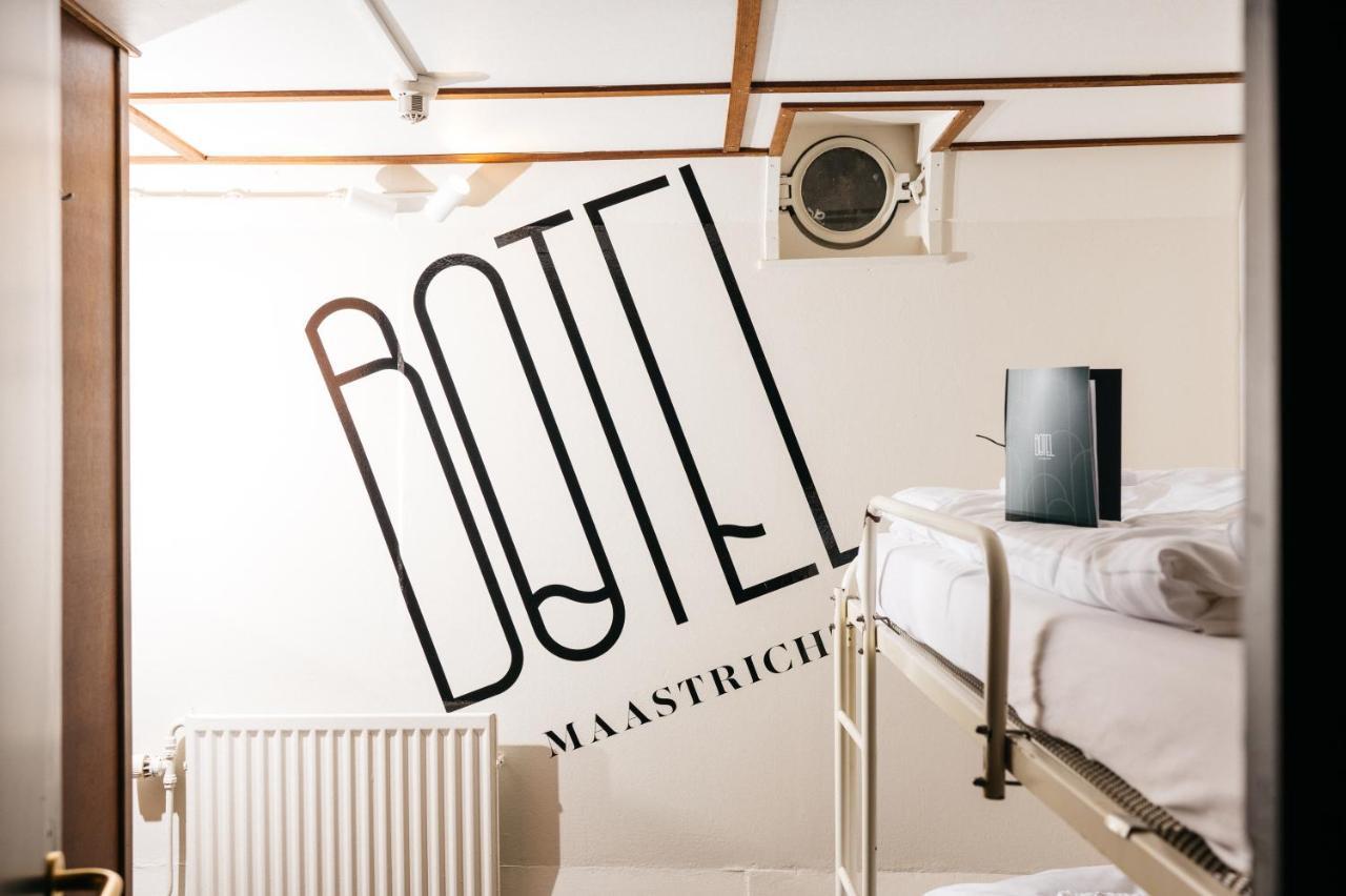 Botel Maastricht Hostal *